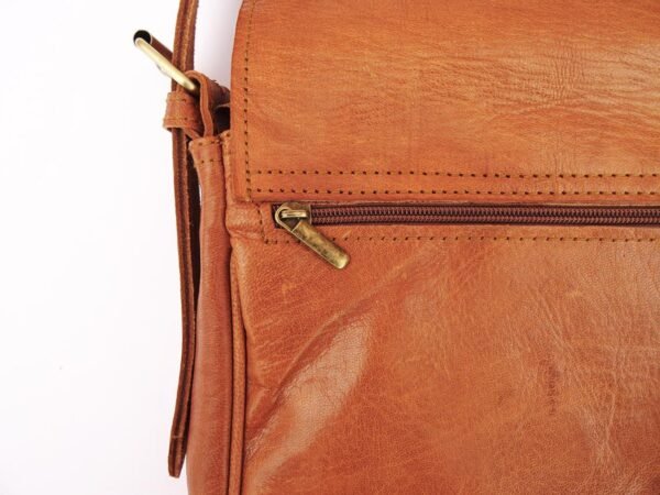 Leathers Genuine Crossbody Purse Bag With Multi purpose Zip Pockets - Image 6
