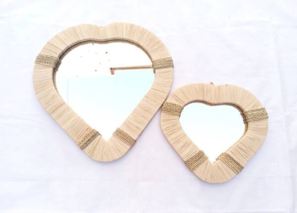 Wall Heart Raffia Mirror - Bohemian Mirror in natural raffia - Image 4