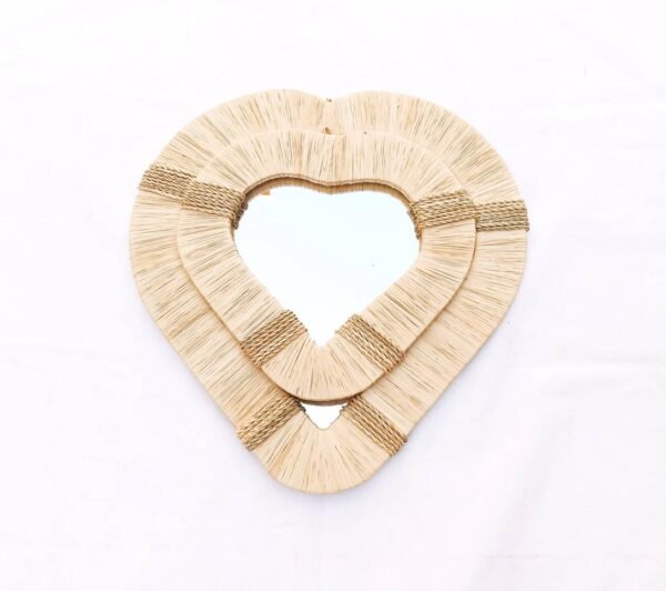 Wall Heart Raffia Mirror - Bohemian Mirror in natural raffia - Image 3