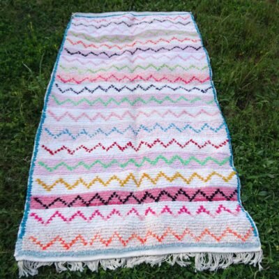 Tapis Boucherouite coloré Azilal fait main, dimensions 7.4×3.9 pieds