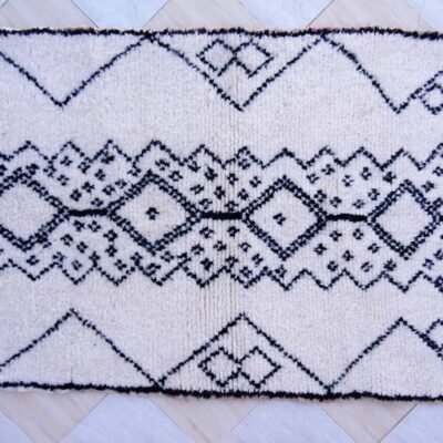 Handmade Azilal White & Black Berber Rug – Modern Minimalist Boho Accent Rug