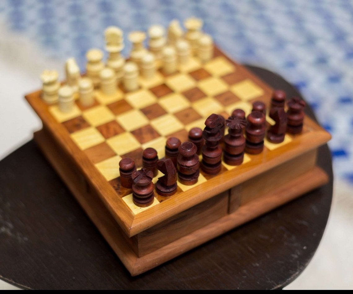 Wooden chess popular set vintage ,Chess Set Wood, Best gift ,Carved Chess Game, Handmade Thuya wood- MOROCCO